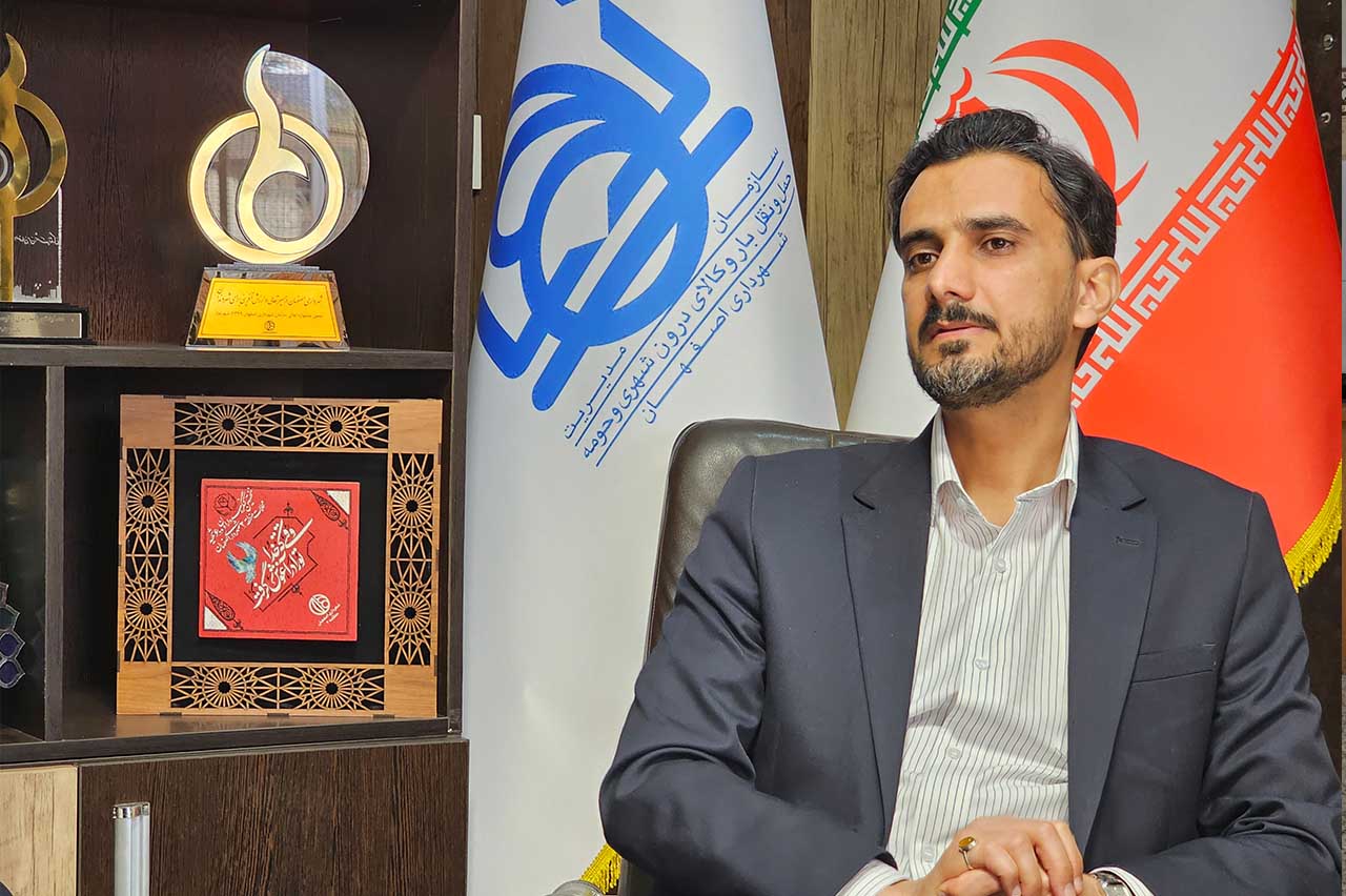 رشد ۲۸ درصدی صدور پروانه ناوگان باری در اصفهان